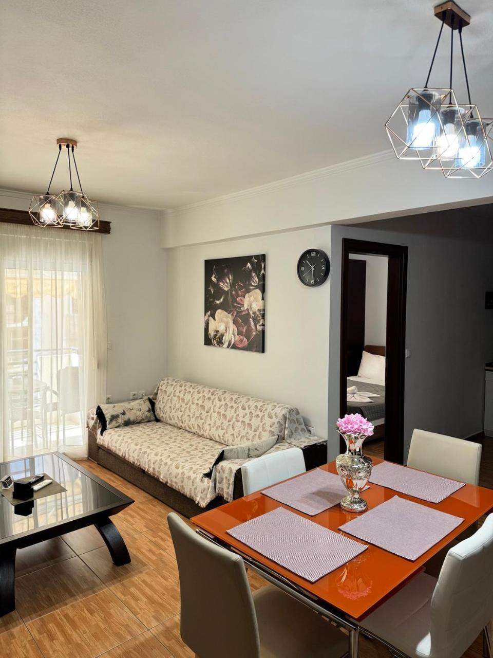 Philoxenia Oasis Supreme Apartment